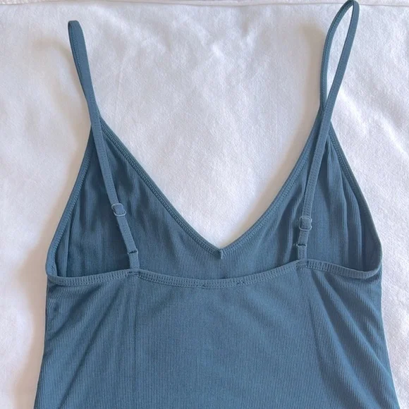 ARITZIA Talula Kinver Bodysuit - Picture 9 of 9